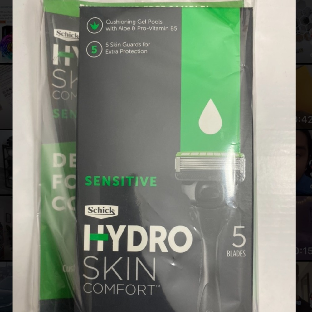 Schick Hydro Skin Comfort Sensitive Razor